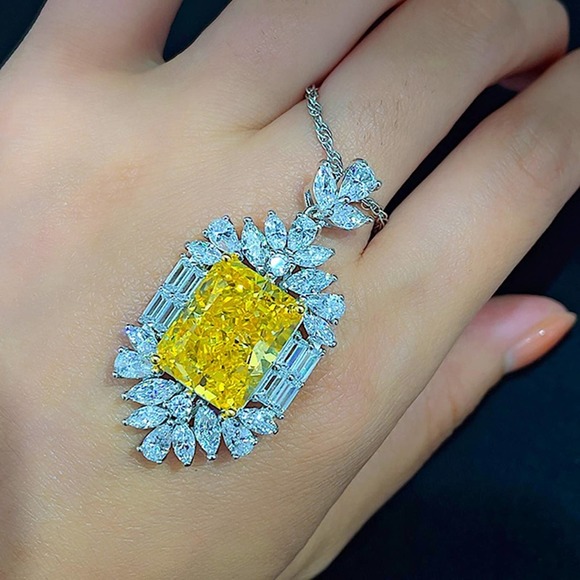 Canary Yellow 14K Diamond Citrine Pendant Charm Necklace Exquisite Luxury - Picture 2 of 13